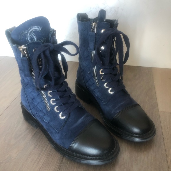 HP 🛍 Chanel navy suede black combat boots quilted - Picture 1 of 8